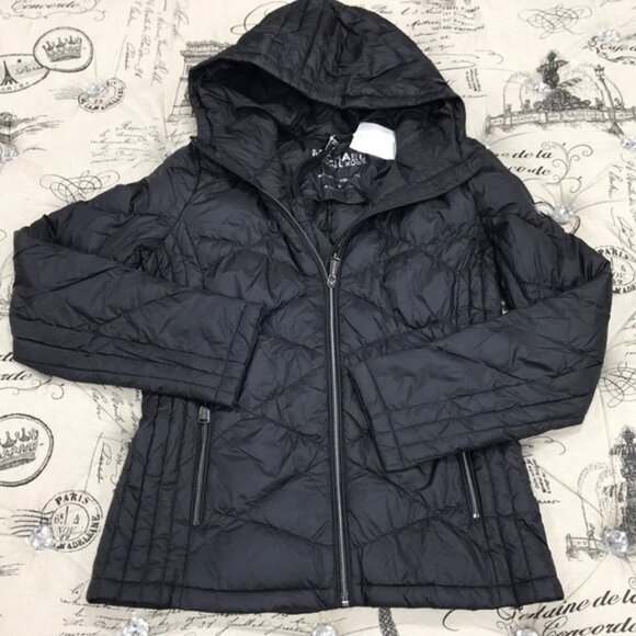 MICHAEL Michael Kors Packable Hooded Jacket - Picture 3 of 9